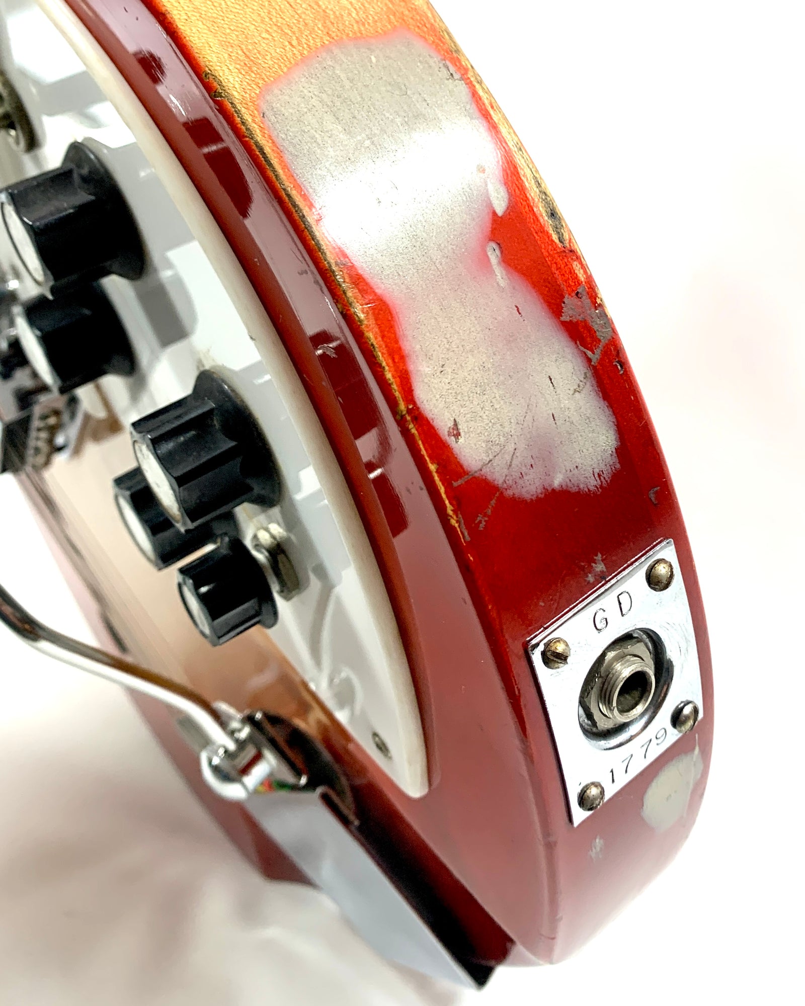 フォークギター Rickenbacker 330 Fireglow 