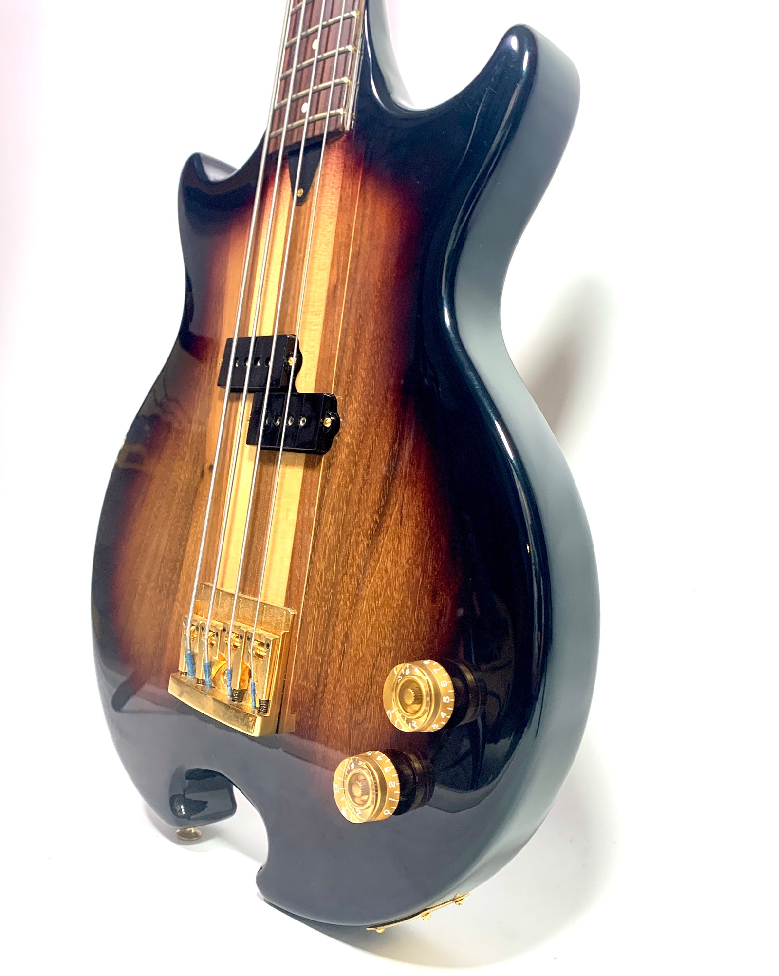 O'Hagan Nightwatch Special Sunburst USA bass from 1980 – L