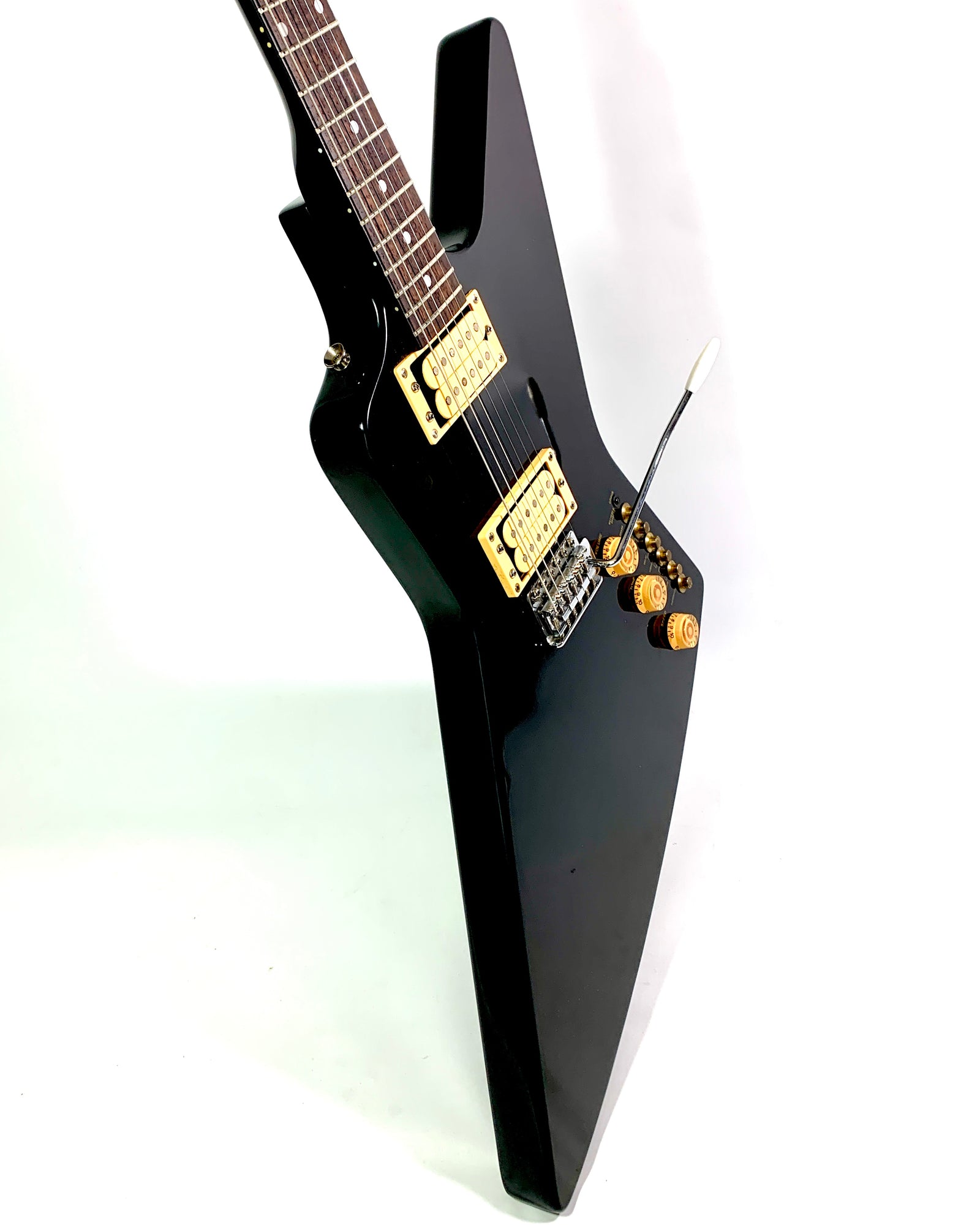 Cort explorer guitar on sale