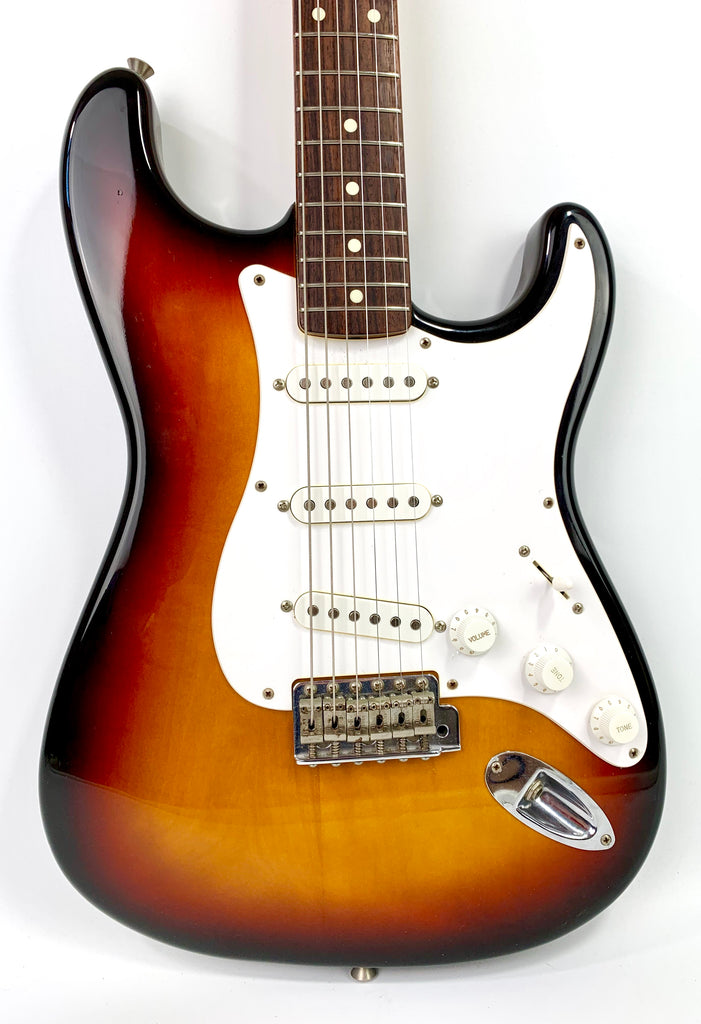 Fender MIJ Ⅱ Stratocater Fender Stratocaster MIJ 1997 – L'instrumenterie