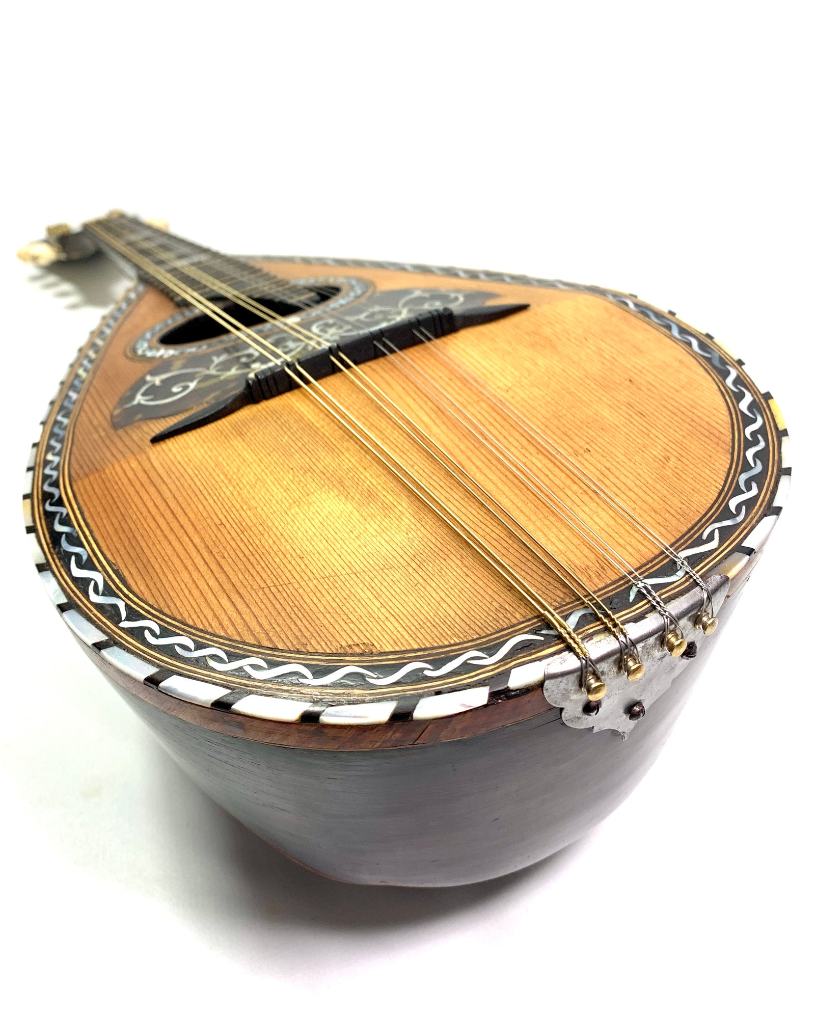 Raffaele Maratea 1900's Concert Mandolin – L'instrumenterie